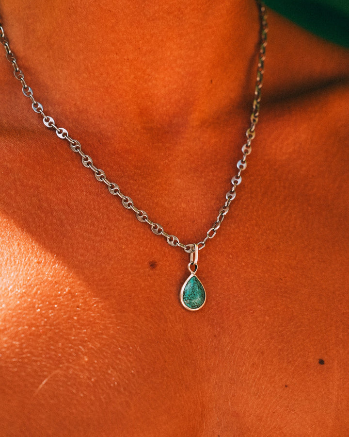 Eimeo Pendant