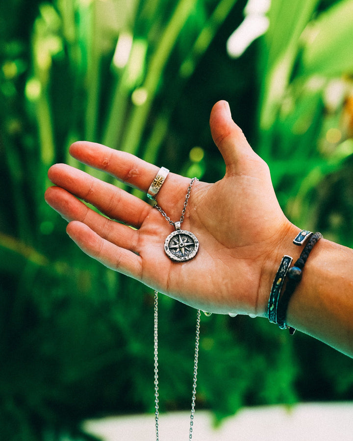 Compass Chain
