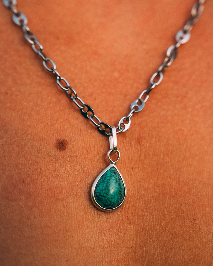 Eimeo Pendant