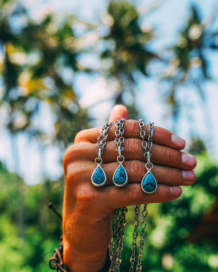 Eimeo Pendant