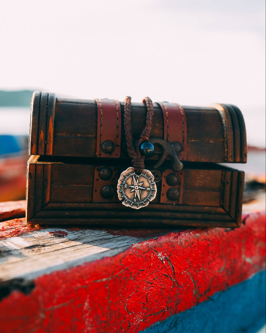 Merchant Compass Compass Coin - Royale Merchant – Royale Merchant