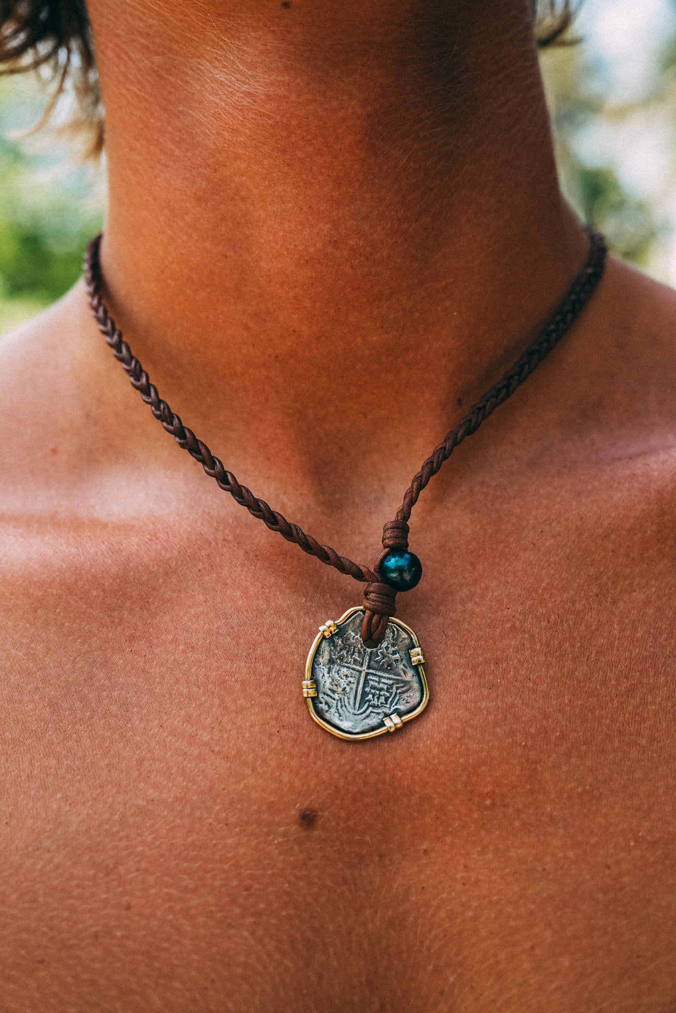Santiago Coin (Gold Bracket)