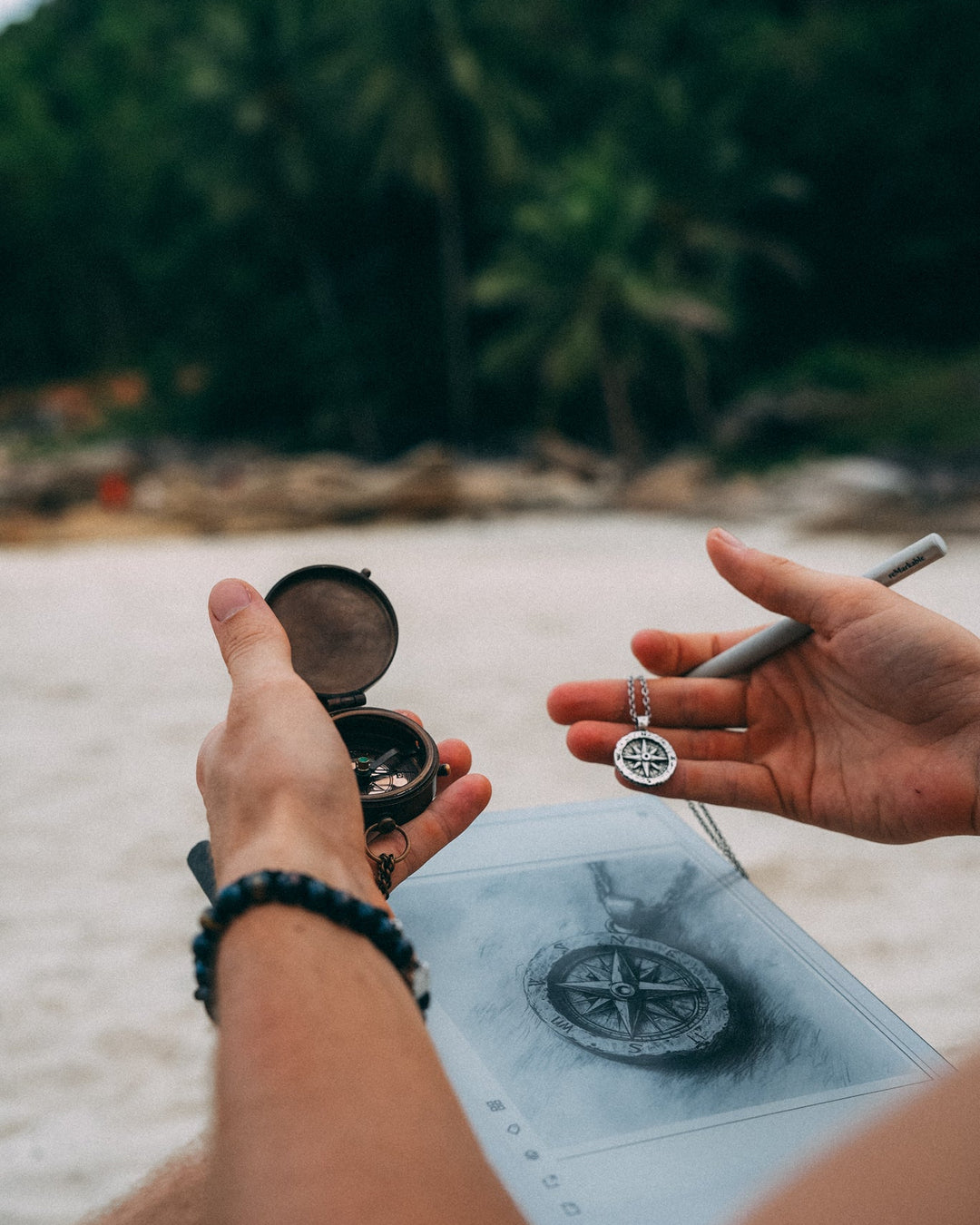 Compass Chain