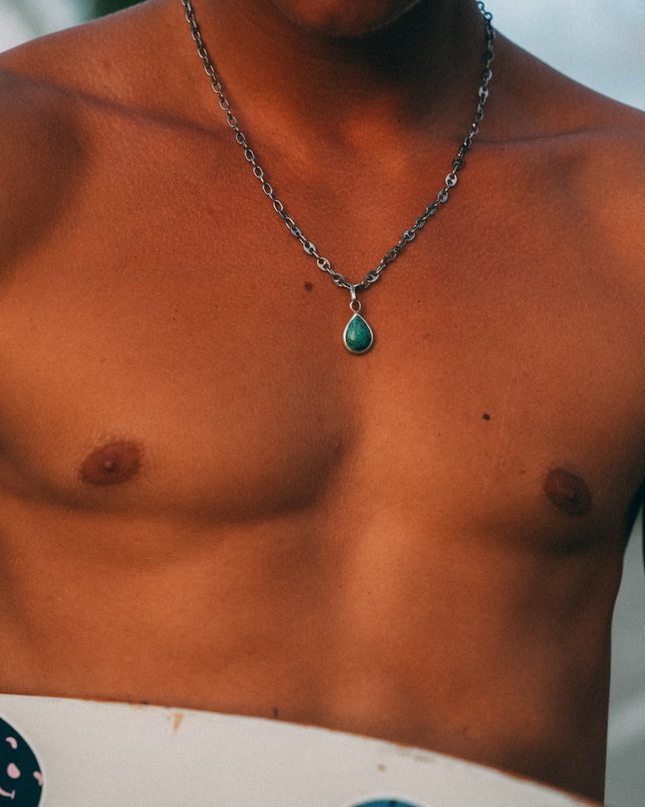 Eimeo Pendant