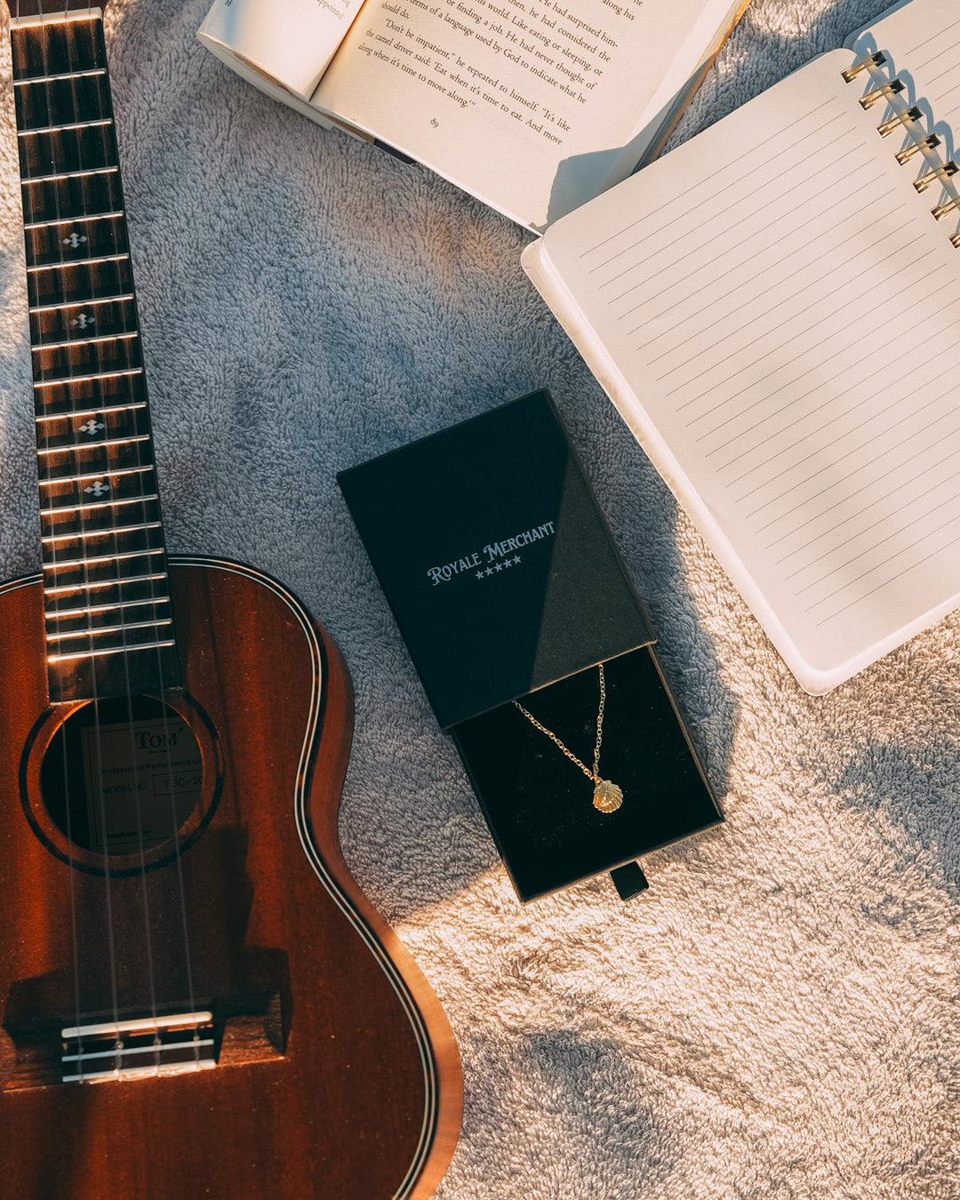 Women's Z Shell (Gold)