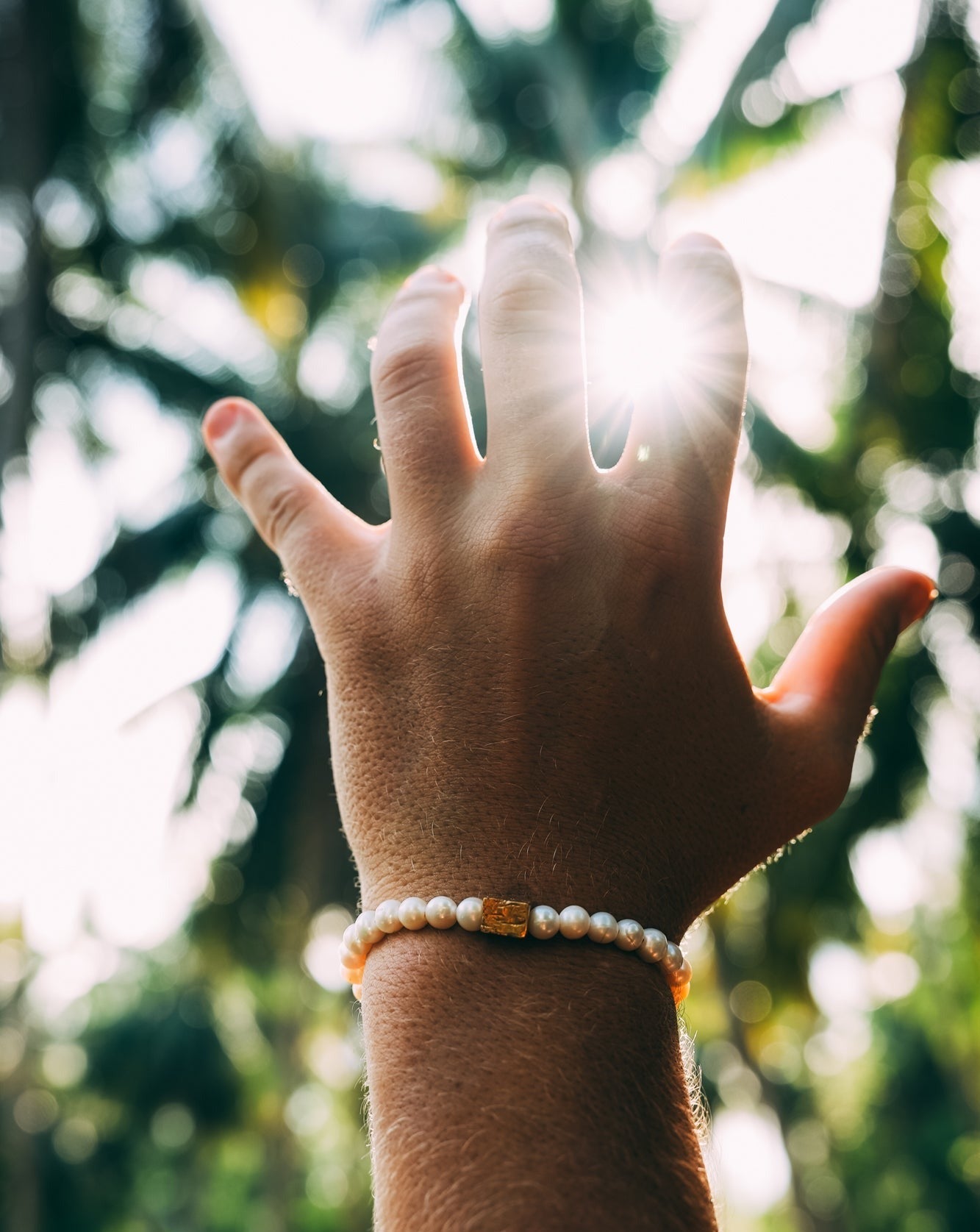 Gold White Pearl Bracelet - Royale Merchant