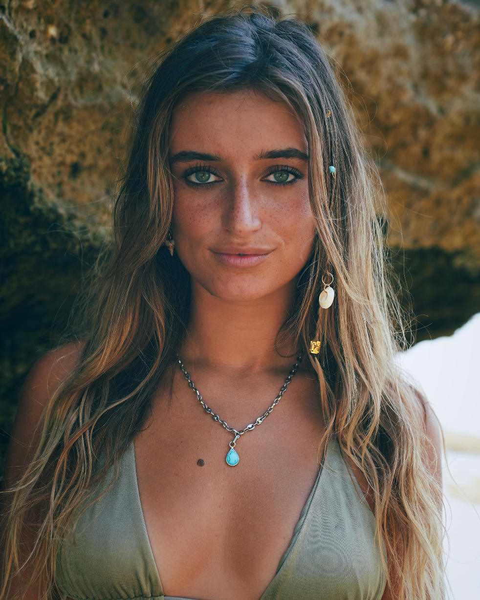 Eimeo Pendant