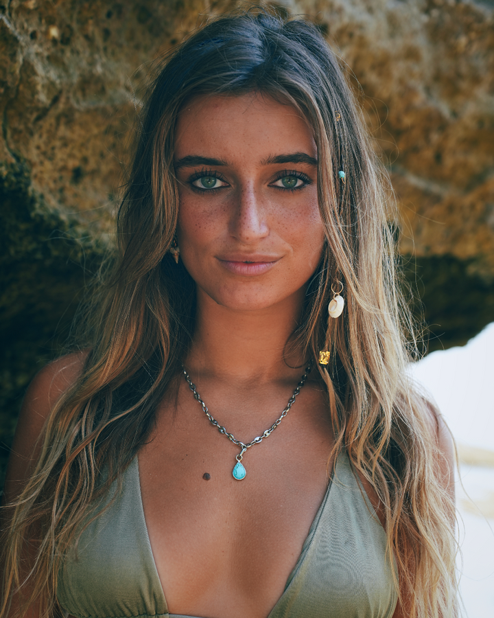 Eimeo Pendant