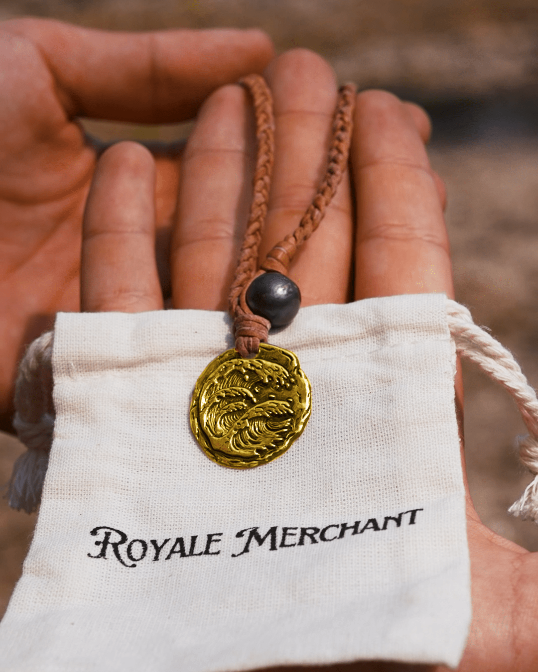 Wave Coin (Gold) - Royale Merchant 